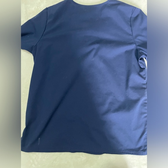 Scrub Set - Picture 7 of 7